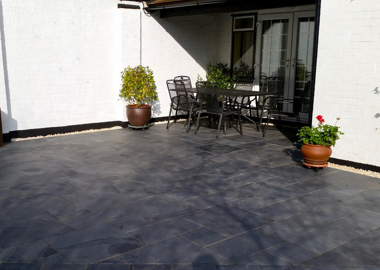 Brazilian Black Slate (1200x600mm 20mm Calibrated Single Size Pack 18m²)