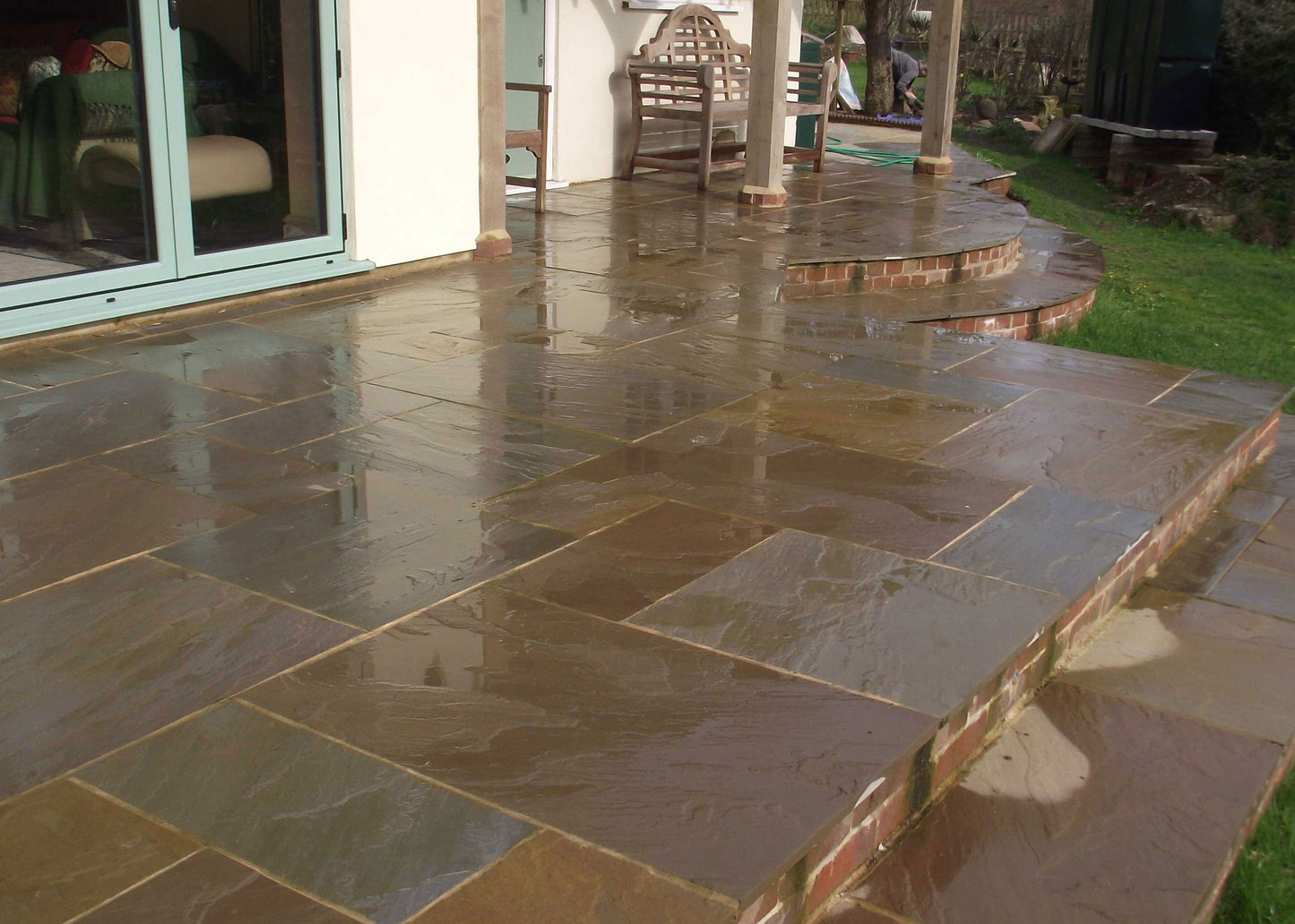 Raj Green Indian Sandstone Paving (Mixed Size Patio Pack 22mm Calibrated Sawn Edge 18.9m²)