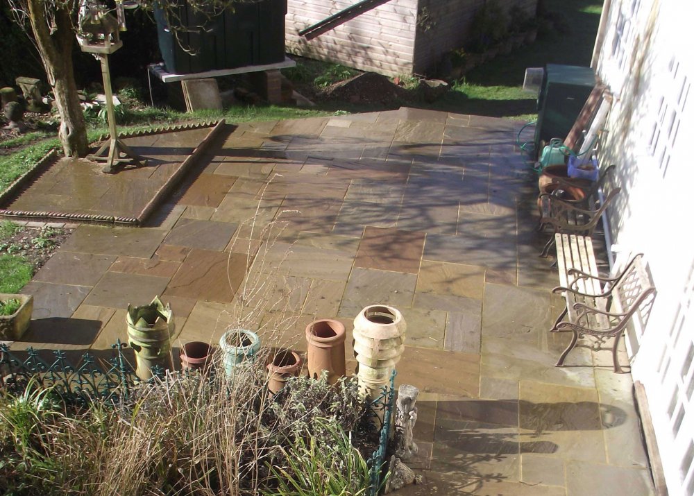Raj Green Indian Sandstone Paving (Mixed Size Patio Pack 18mm Calibrated, 22.3m²)