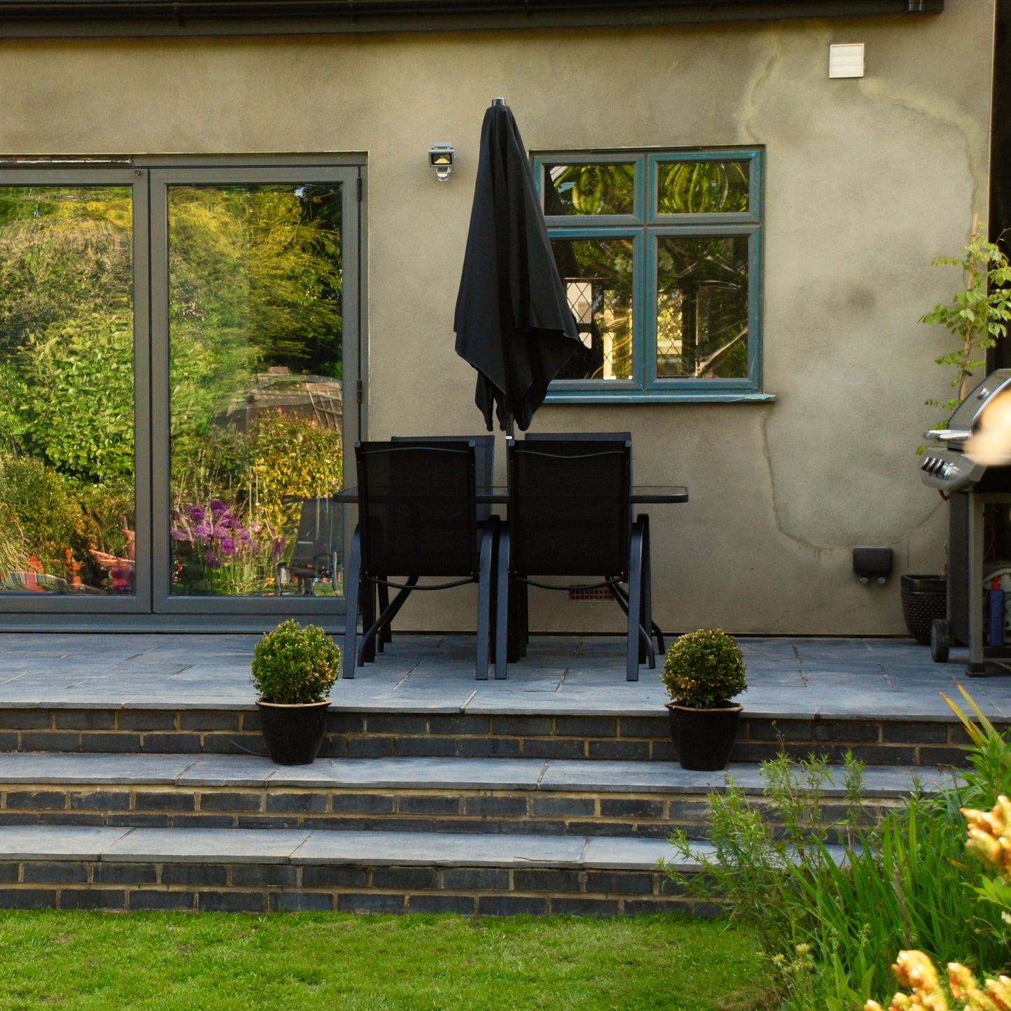 Kota Black Limestone Paving