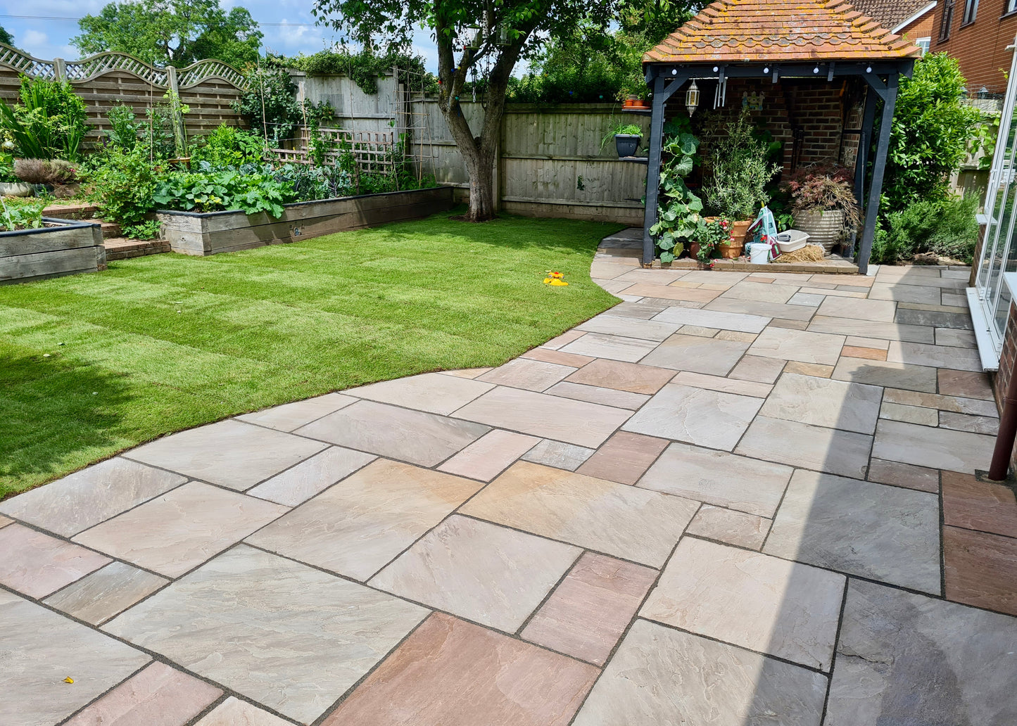 Autumn Brown Indian Sandstone Paving Slabs