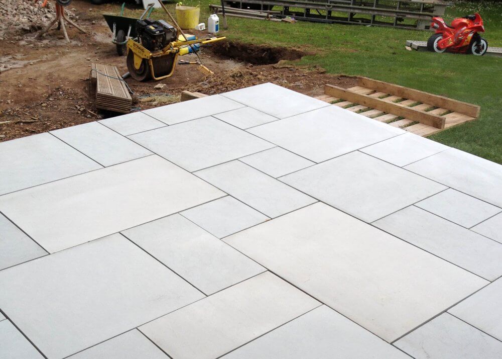 Sawn Kandla Grey Smooth Indian Sandstone Paving 22mm