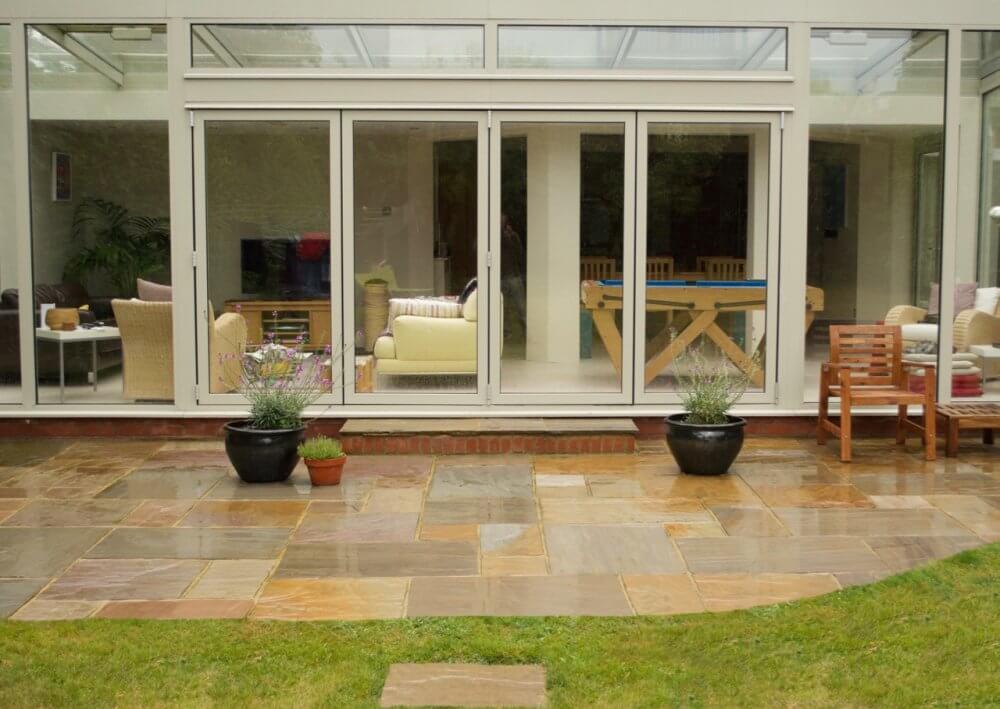 Raj Green Indian Sandstone Paving (900x600mm Pack 22mm Calibrated 18.6m²)